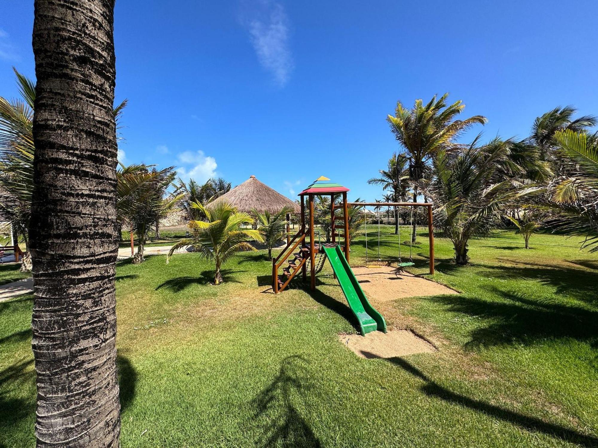 Apartment Gransol, Terreo, Pe Na Areia, 03 Qtos, 10 Hospedes, A 600m Do B Park Aquiraz