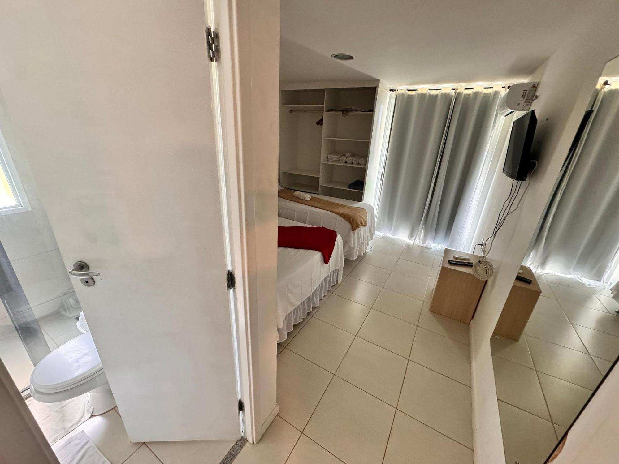 Gransol, Terreo, Pe Na Areia, 03 Qtos, 10 Hospedes, A 600m Do B Park